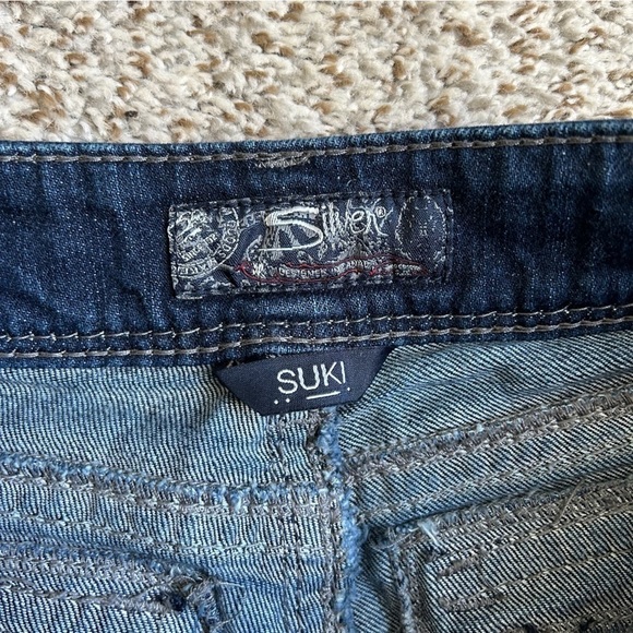 Silver Suki Dark Wash Boot Cut Jeans Midrise Casual Western Size 28 - Picture 4 of 11